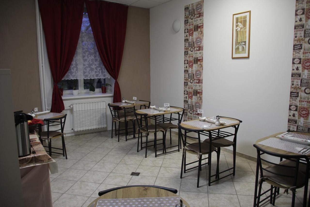 Penzion Alfa Podebrady Exterior photo